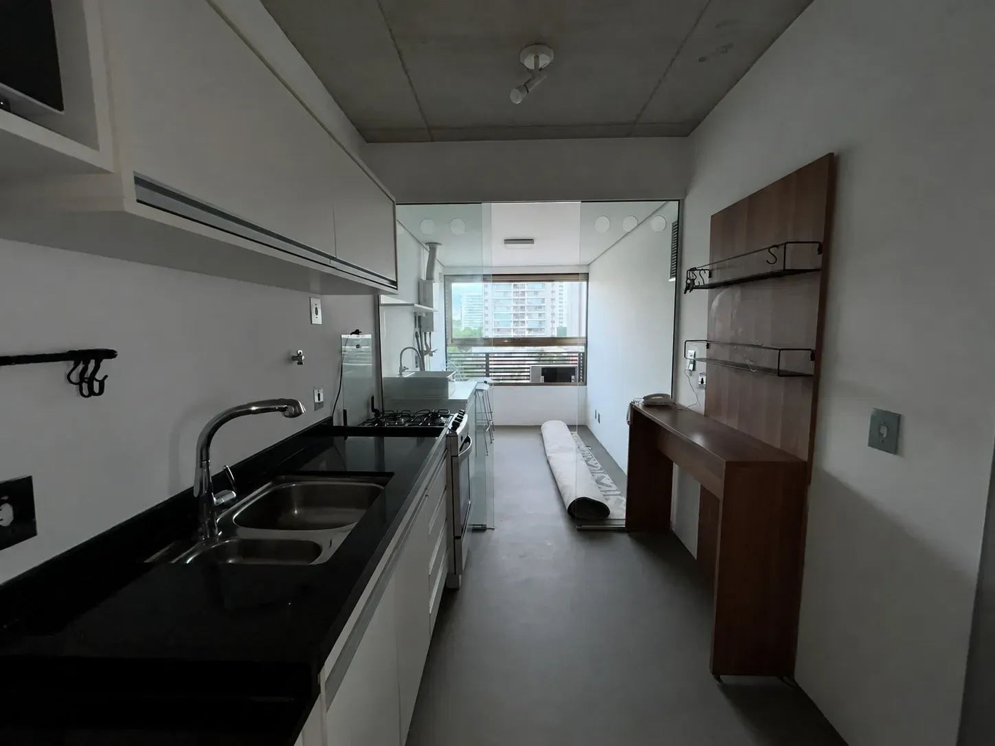 Imagem Apartamento com 1 Quarto à Venda ou Locação, 75 m² em Campo Belo - São Paulo