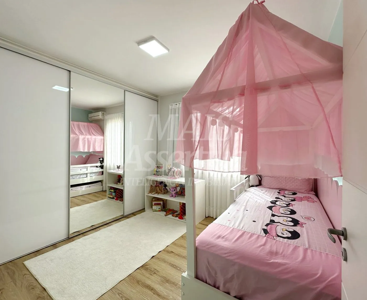 Imagem Casa mobiliada para venda, 3 dormitórios - bairro Floresta em Estancia Velha