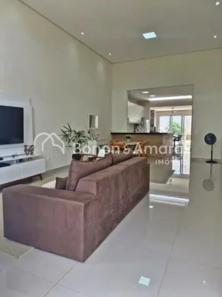 Imagem Casa térrea à venda em condomínio em Paulínia, com projeto moderno, pé-direito duplo na área s...
