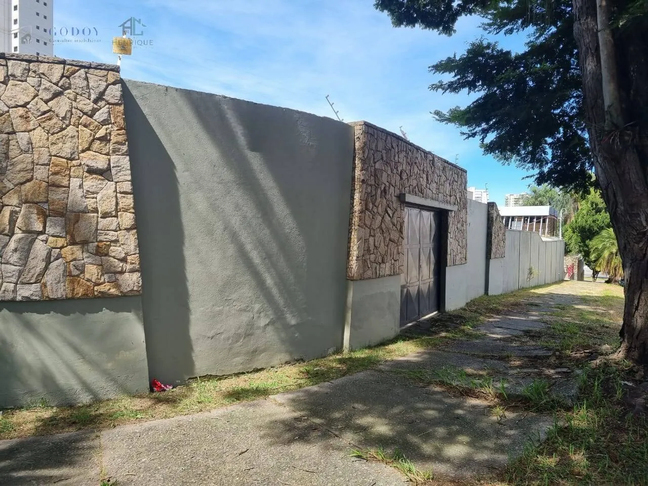 Imagem CASA LINDA NA AVENIDA PRINCIPAL DO BAIRRO JARDIM DAS NAÇÕES