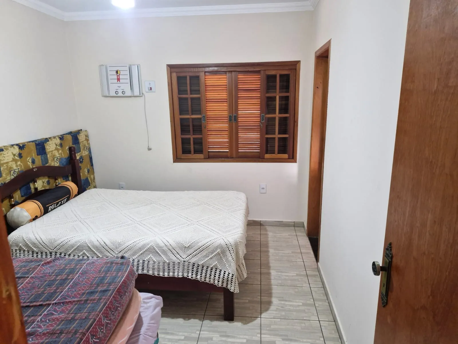 Imagem Linda chácara com 03 Suítes no Condomínio Residencial Village da Serra-Araçoiaba da Serra