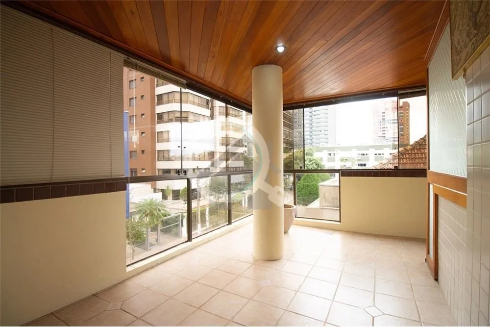 Imagem Excelente apartamento com aproximadamente 158 m² privativos em um dos bairros mais requisitados de ...