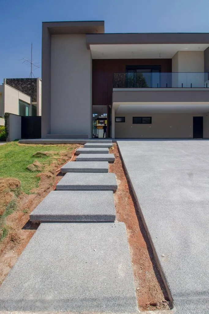 Imagem Sobrado de 430m² Localizado no Alphaville Residencial 2 em Barueri/SP!
