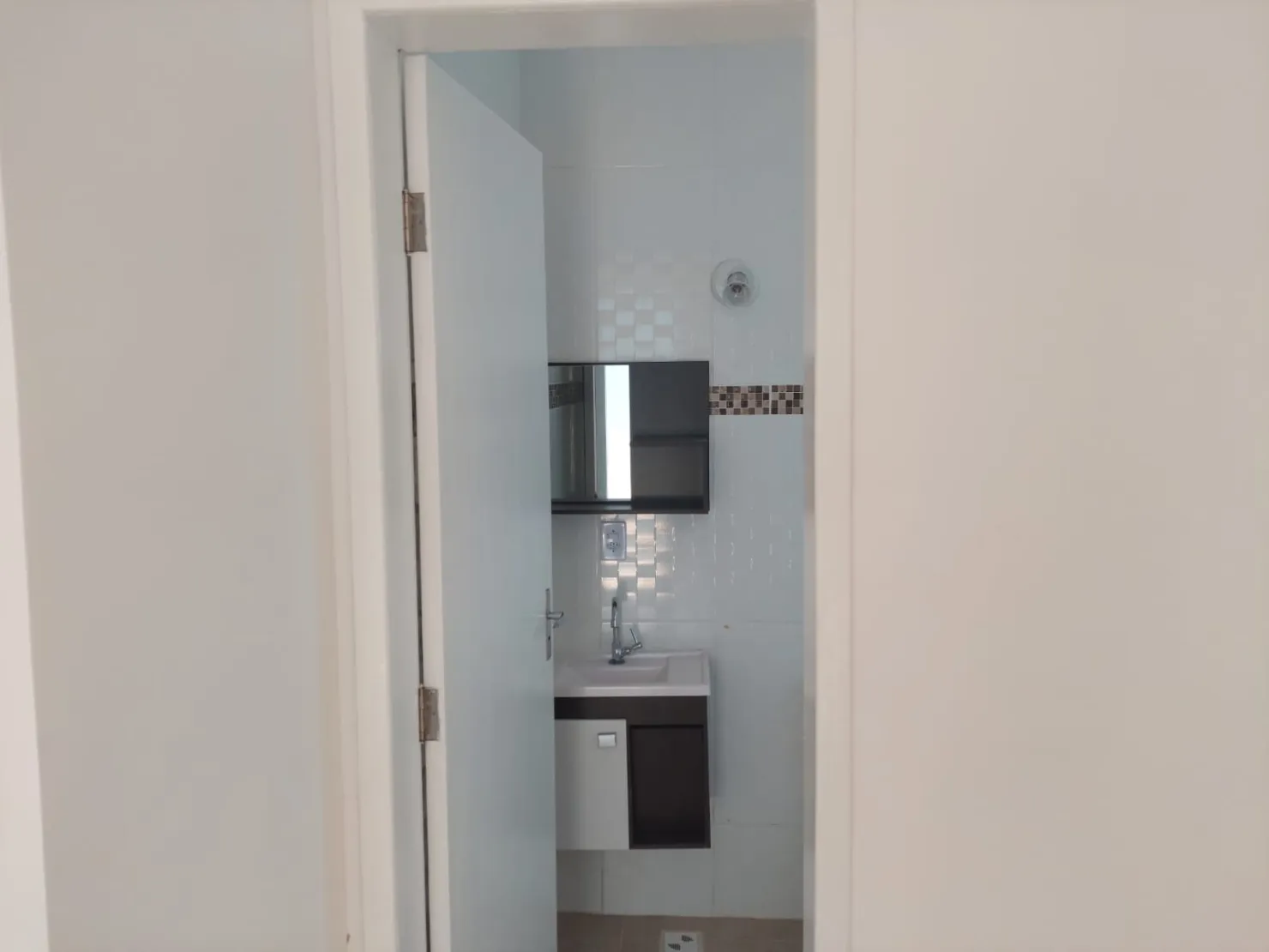 Imagem Comercial à venda 3 Quartos, 3 Vagas, 80M², Residencial Flamboyant, Pindamonhangaba - SP
