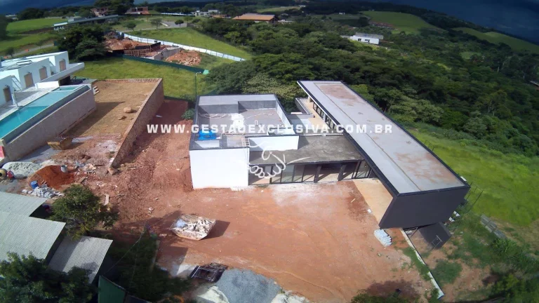 Imagem ALTO PADRÃO 5 SUÍTES PISCINA DE BORDA INFINITA LAZER COMPLETO CASA/CASEIRO