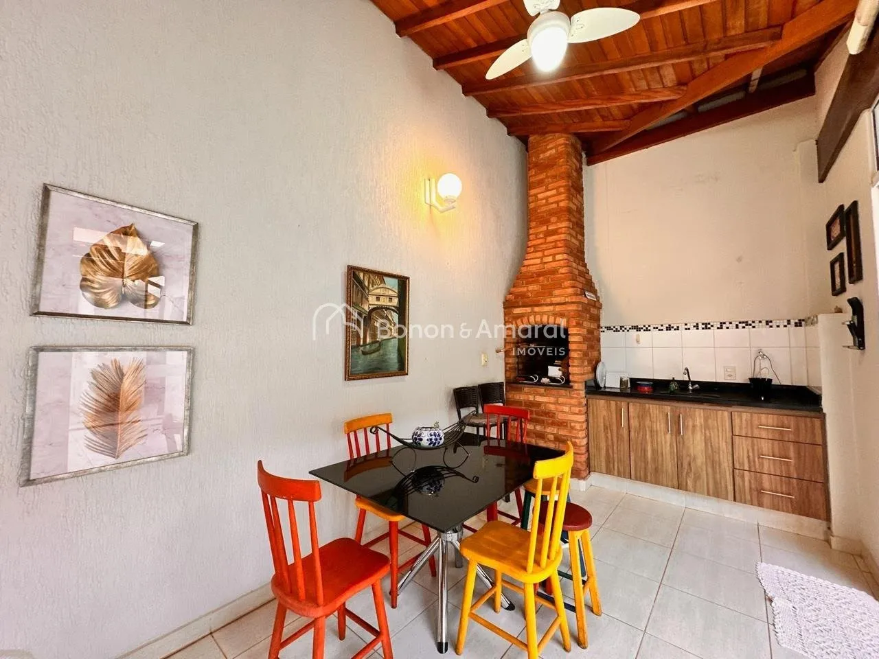 Imagem Casa Assobradada para Venda no Okinawa Paulínia, de 3 quartos, Parque Brasil 500 - Paulínia/SP