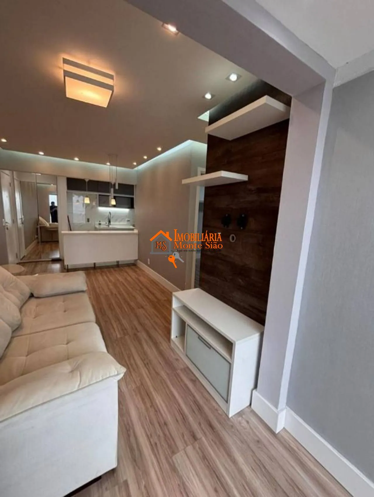 Imagem Apartamento com 2 dormitórios para alugar, 51 m² por R$ 3.555,00/mês - Vila Galvão - Guarulhos/SP