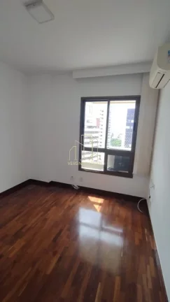 Imagem Imperdível oportunidade de adquirir um amplo apartamento de 4 quartos no Itaigara, Salvador-BA, com 133,00 m² e 2 vagas de garagem!