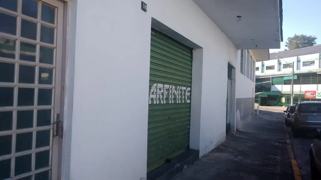 Imagem Casa à venda 3 Quartos, 5 Vagas, 300M², Chácara Galega, Pindamonhangaba - SP