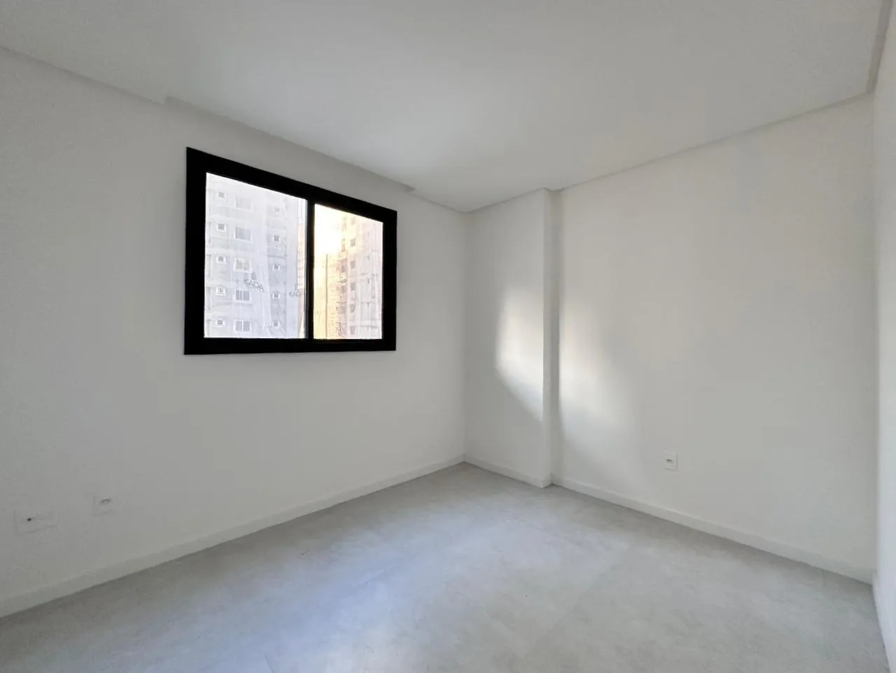 Imagem Apartamento à venda com 69.09m2 por R$ 860.000,00