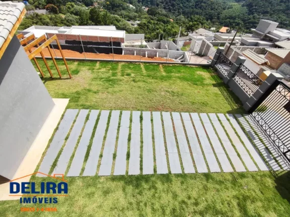 Imagem Casa com 3 Quartos, Piscina e Churrasqueira - Financiamento Bancário