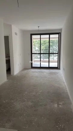 Imagem Apartamento À Venda em Moema, com 2 Suítes e terraço c/ churrasqueira.