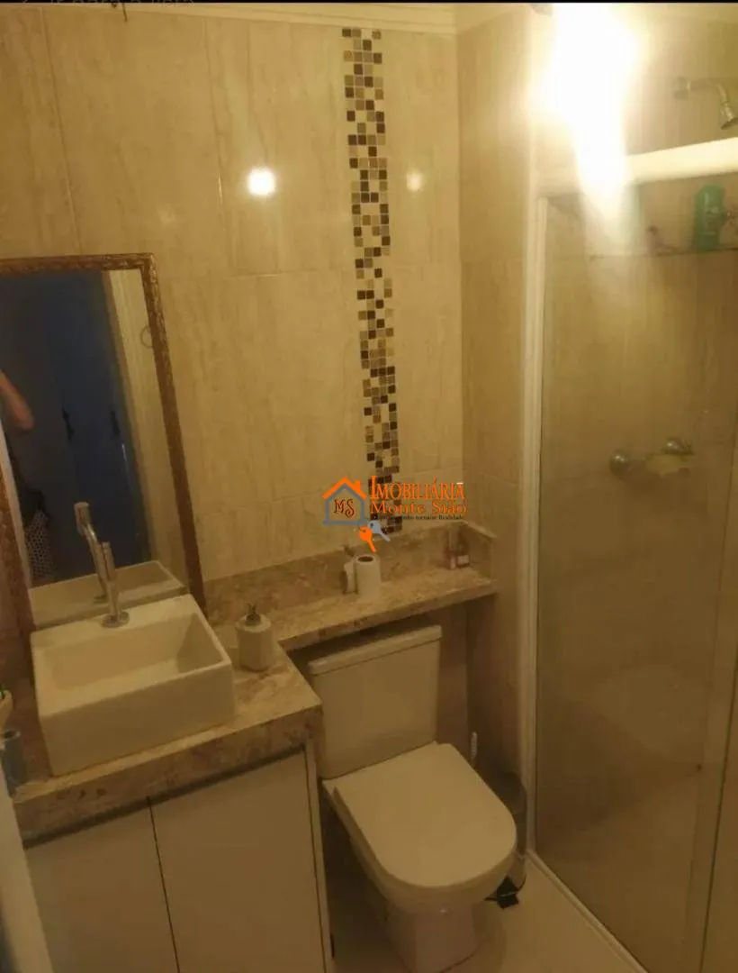 Imagem Apartamento com 2 dormitórios à venda, 49 m² por R$ 320.000,00 - Centro - Guarulhos/SP
