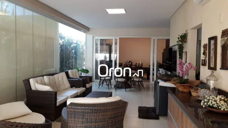 Imagem Casa à venda, 299 m² por R$ 3.500.000,00 - Jardins Atenas - Goiânia/GO