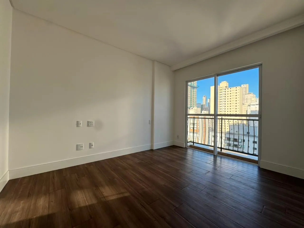Imagem Apartamento à venda com 123.22m2 por R$ 2.100.000,00