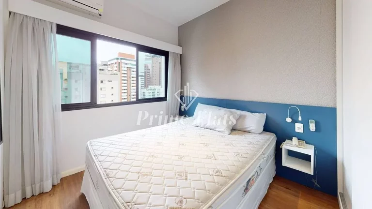 Imagem Flat no Edifício The Town Flat Service disponível para locação, com 1 dormitório e vaga