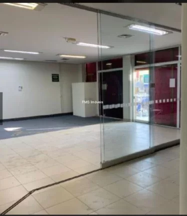 Imagem Loja com 576m² no Butantã.