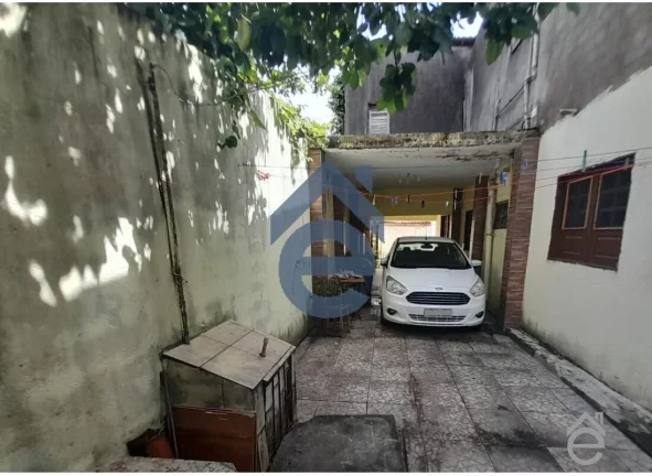 Imagem Casa com primeiro andar à venda próximo ao Shopping Pátio e UNIMA, no Benedito B