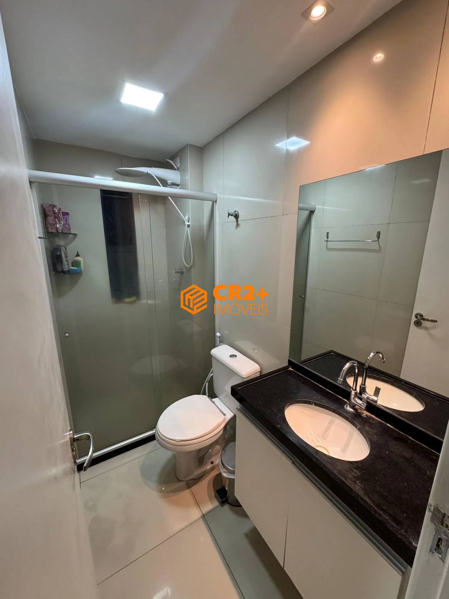 Imagem Vendo apartamento 50m2 totalmente reformado no bairro dos Aflitos