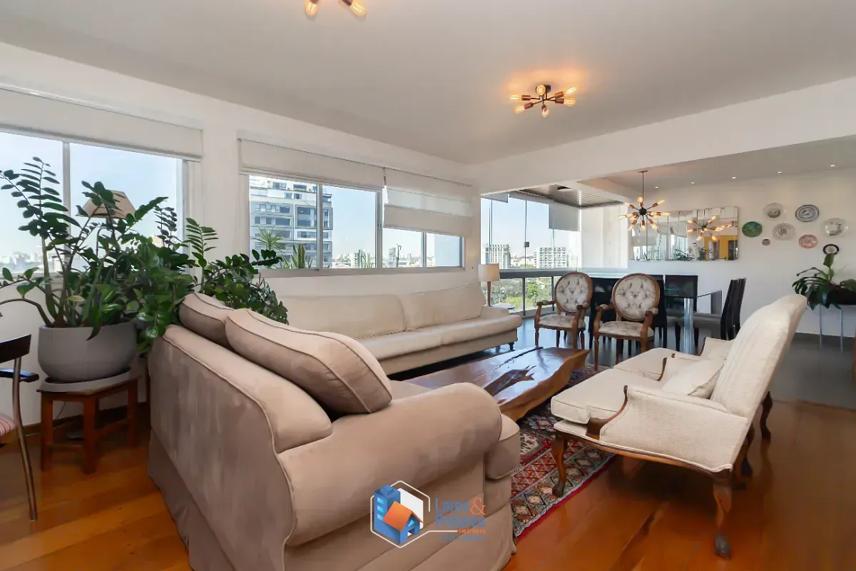 Imagem Cobertura para venda em Campo Belo com 4 quartos, sendo 3 suítes, 594m²