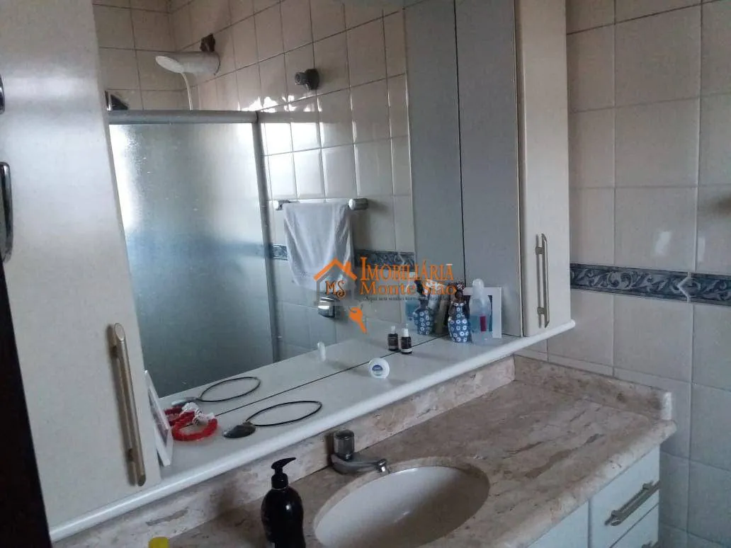 Imagem Sobrado com 4 dormitórios à venda, 172 m² por R$ 749.900,00 - Tremembé - São Paulo/SP