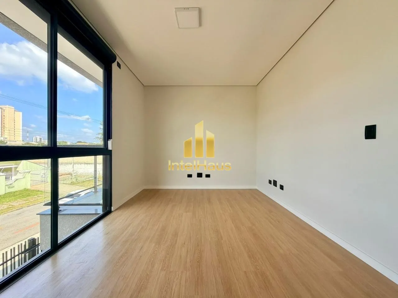 Imagem Excelente sobrado de alto padrão com 155 m² de área construída, localizado no bairro Cidade Jard...