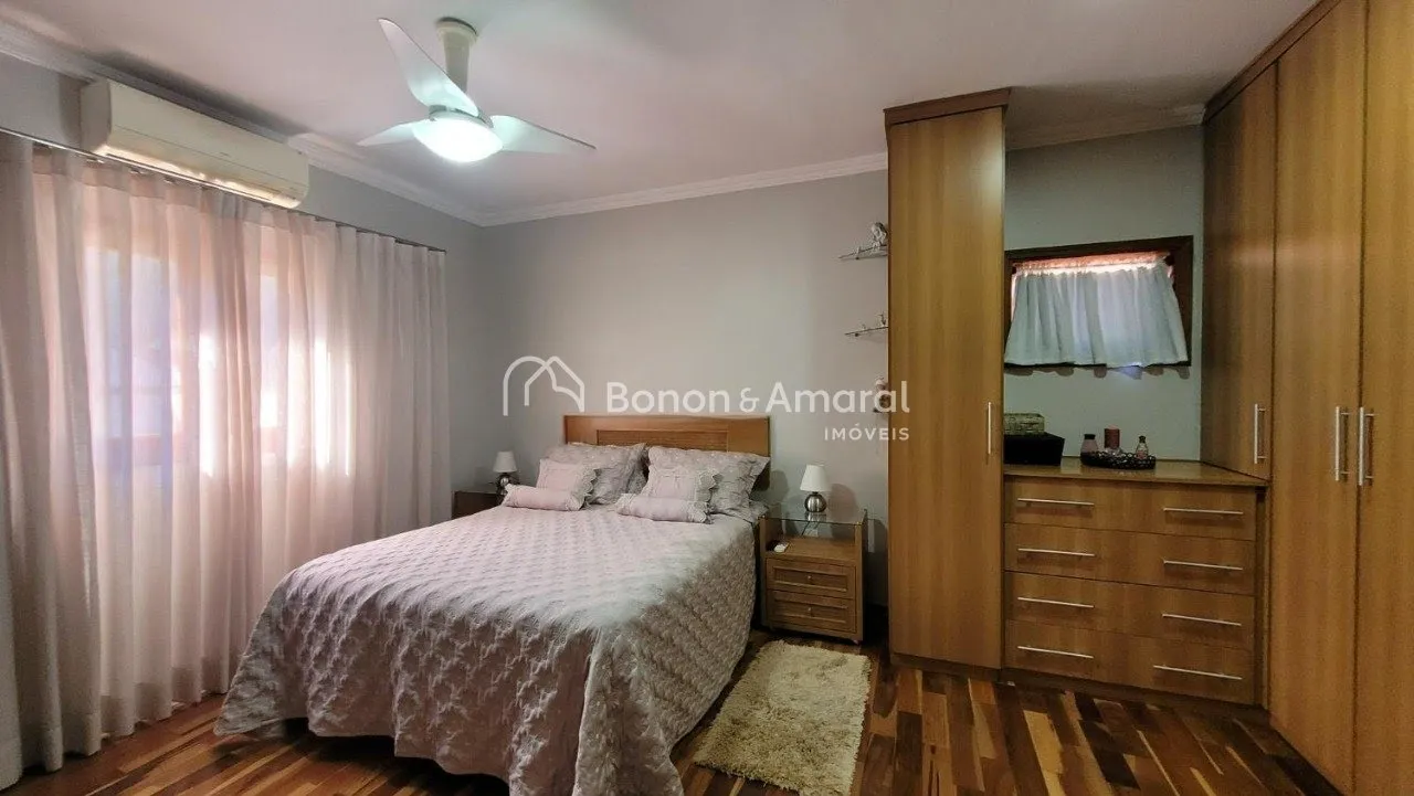 Imagem "Conforto e Lazer: Linda Casa com 3 Dormitórios em Condomínio Exclusivo!"