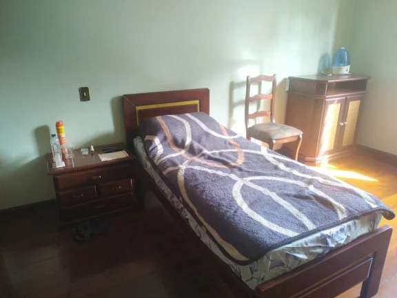 Imagem Casa com 3 Quartos estilo colonial.