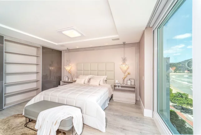 Imagem Apartamento Frente Mar para Venda em Balneário Camboriú, CENTRO, 4 dormitórios, 4 suítes, 5 banheiros, 4 vagas