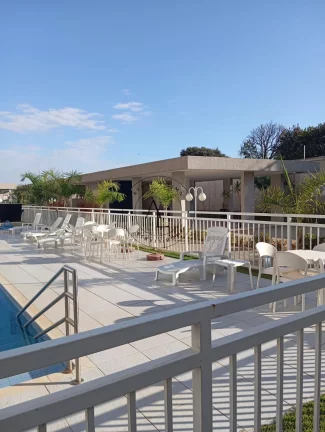 Imagem Apartamento Completo com 2 Quartos, em Condomínio com Piscina e Churrasqueira