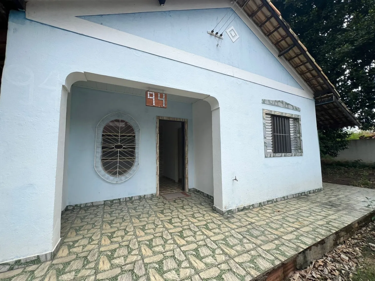 Foto do imóvel Casa à venda 3 Quartos, 1 Suite, 2 Vagas, 1200M², Jardim Santa Cecília, Pindamonhangaba - SP