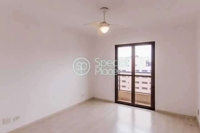 Imagem Excelente apartamento com 270m² em Moema Índios, andar alto com uma vista incrível. Amplo living ...