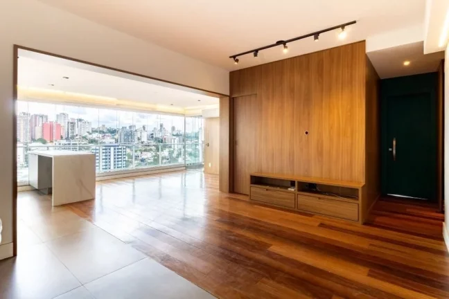 Imagem Apartamento à Venda Em Pinheiros Com 2 Dormitórios Sendo 1 Suíte e 2 Vagas
