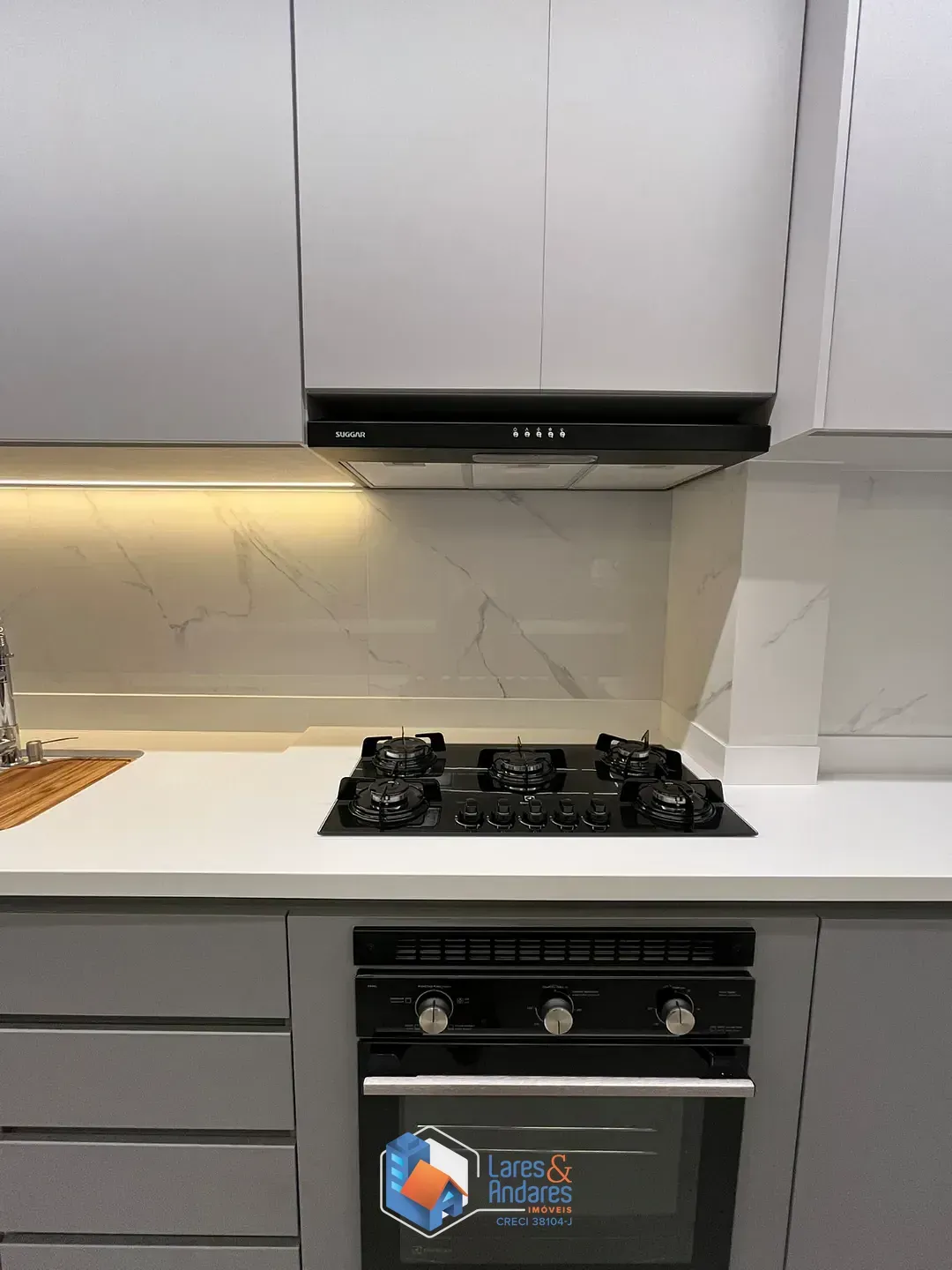 Imagem Apartamento para venda e locação em Jardim Prudência com 2 quartos, sendo 1 suíte, 75m²