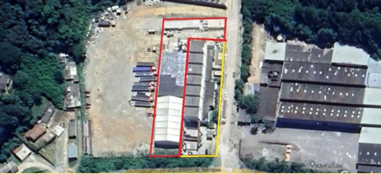 Galpão Industrial para Locação em Mairinque-SP, Sitio Trocadeira: 1 Sala, 2 Banheiros, 6 Vagas, 1.000m² de Área! em Sitio Trocadeira, MAIRINQUE - SP