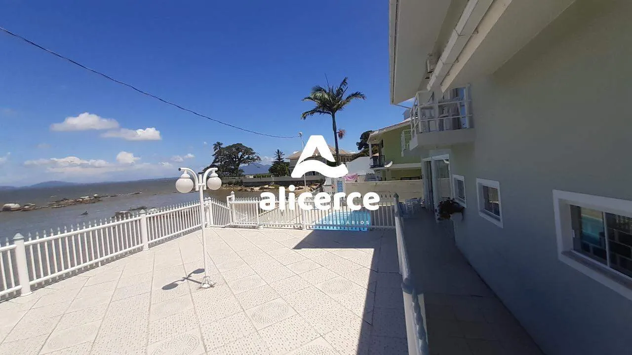 Imagem Casa à venda com 3 quartos 3 suítes, 223,79m² em Ponta de Baixo São José
