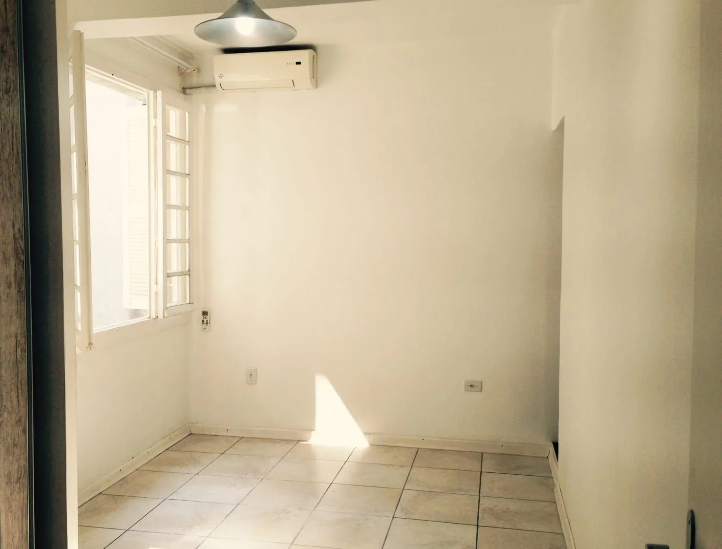 Imagem Apartamento, 117 m², 4 quartos, 1 suíte, Centro Histórico- Porto Alegre/RS