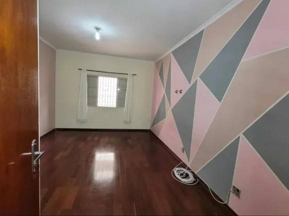 Foto do imóvel Sobrado com 3 dormitórios à venda, 250 m por R$ 650.000,00 - Jardim Santa Mena - Guarulhos/SP