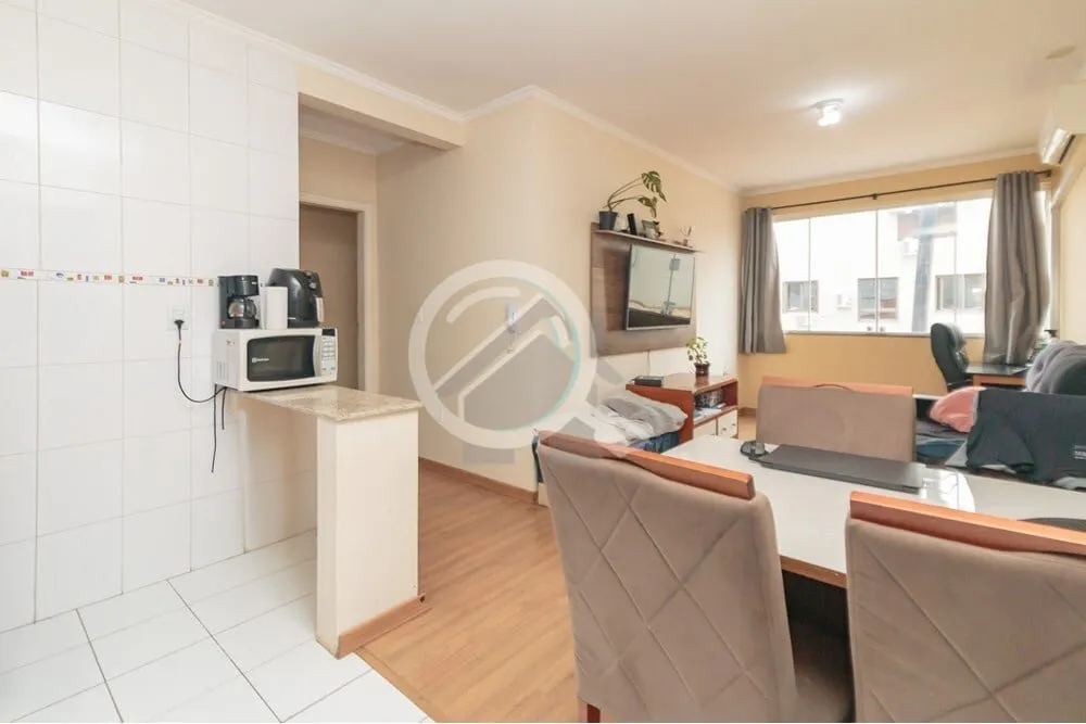 Imagem Apartamento com excelente localização, próximo à Av. Salvador França/PUCRS, Parques, Supermerca...