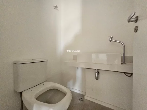 Imagem Imperdível: Apartamento à venda no Brooklin, São Paulo-SP, com 3 quartos, 3 salas, 5 banheiros, 3 vagas de garagem e 197m².
