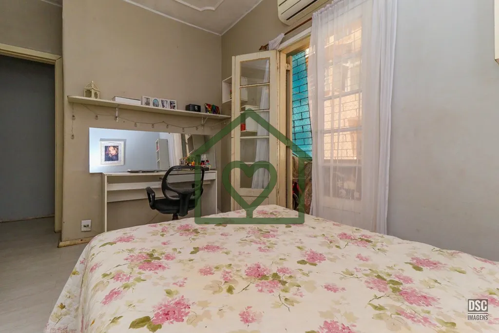 Imagem Localizado na Rua Demétrio Ribeiro, ao lado do Capitólio, este apartamento de 89m² reúne espaço...