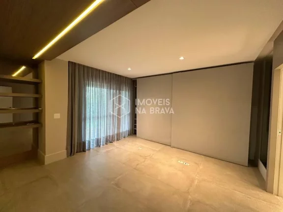 Imagem APARTAMENTO 4 SUITES, 3 VAGAS - FRENTE MAR - LOCAÇÃO - PRAIA BRAVA - ITAJAI/SC