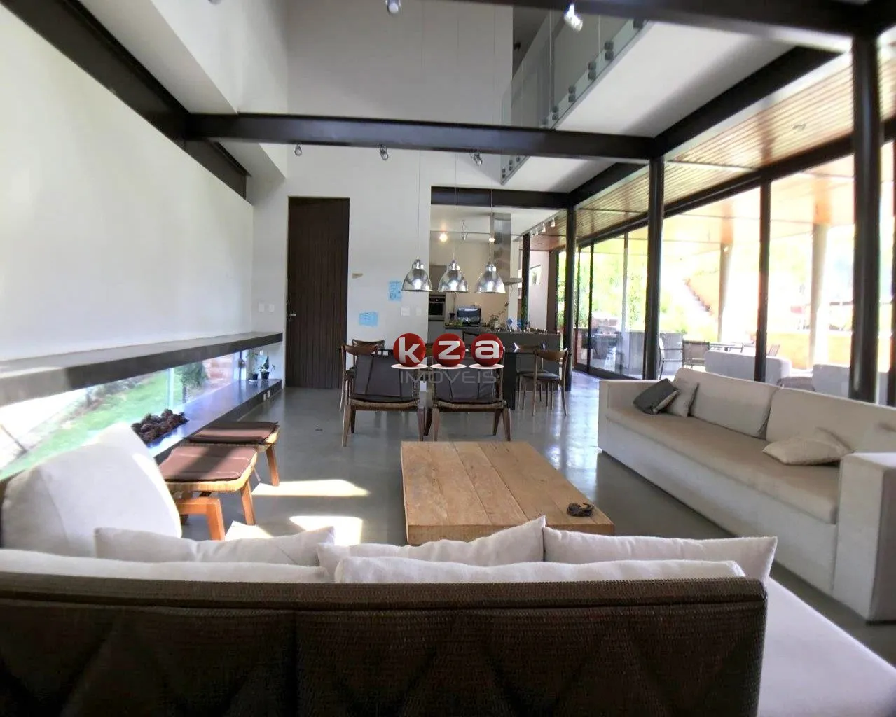 Imagem Casa de Luxo à Venda em Valinhos-SP, Condomínio Villa Lombarda: 6 Quartos, 5 Suítes, 3 Salas, 7 Banheiros, 504m² - Imperdível!