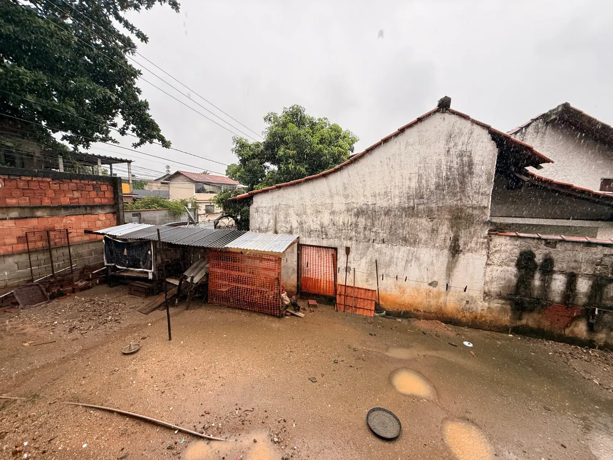 Imagem Casa com 3 Quartos à Venda, 310 m² em Campo Grande - Rio de Janeiro