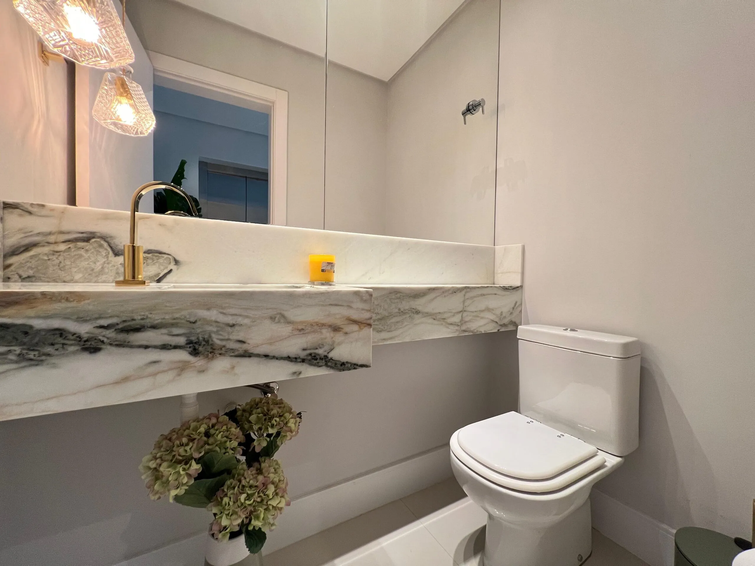 Imagem Apartamento com vista para o mar à venda com 152.72m2 por R$ 3.600.000,00
