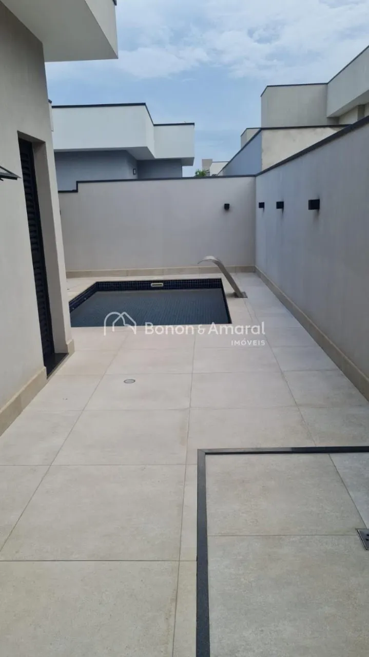 Imagem Casa com 3 suítes, à venda no Condomínio Villa Bella Siena, bairro Jardim América, Paulínia.