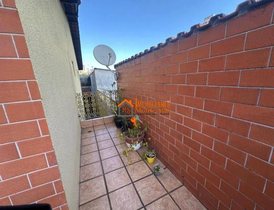 Imagem Sobrado com 3 dormitórios à venda por R$ 960.000 - Jardim Rossi - Guarulhos/SP