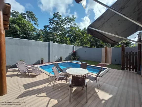 Imagem Luxuosa Casa em Condomínio à Venda em Camaçari-BA, Vila de Abrantes: 4 Quartos, 4 Suítes, 2 Salas, 2 Banheiros, 4 Vagas, 280m².