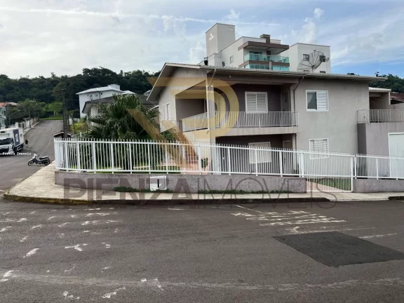 Imagem Casa para Venda em Concórdia, Guilherme Reich, 3 dormitórios, 1 suíte, 2 banheiros, 5 vagas