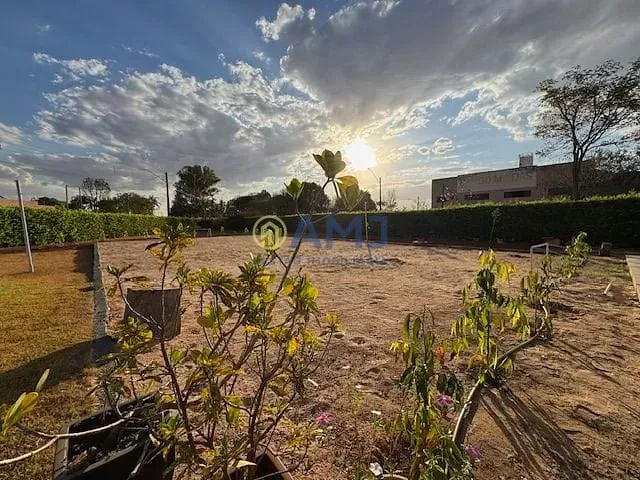 Imagem Chácara no Cond. Califórnia - Santo Antônio de Goiás